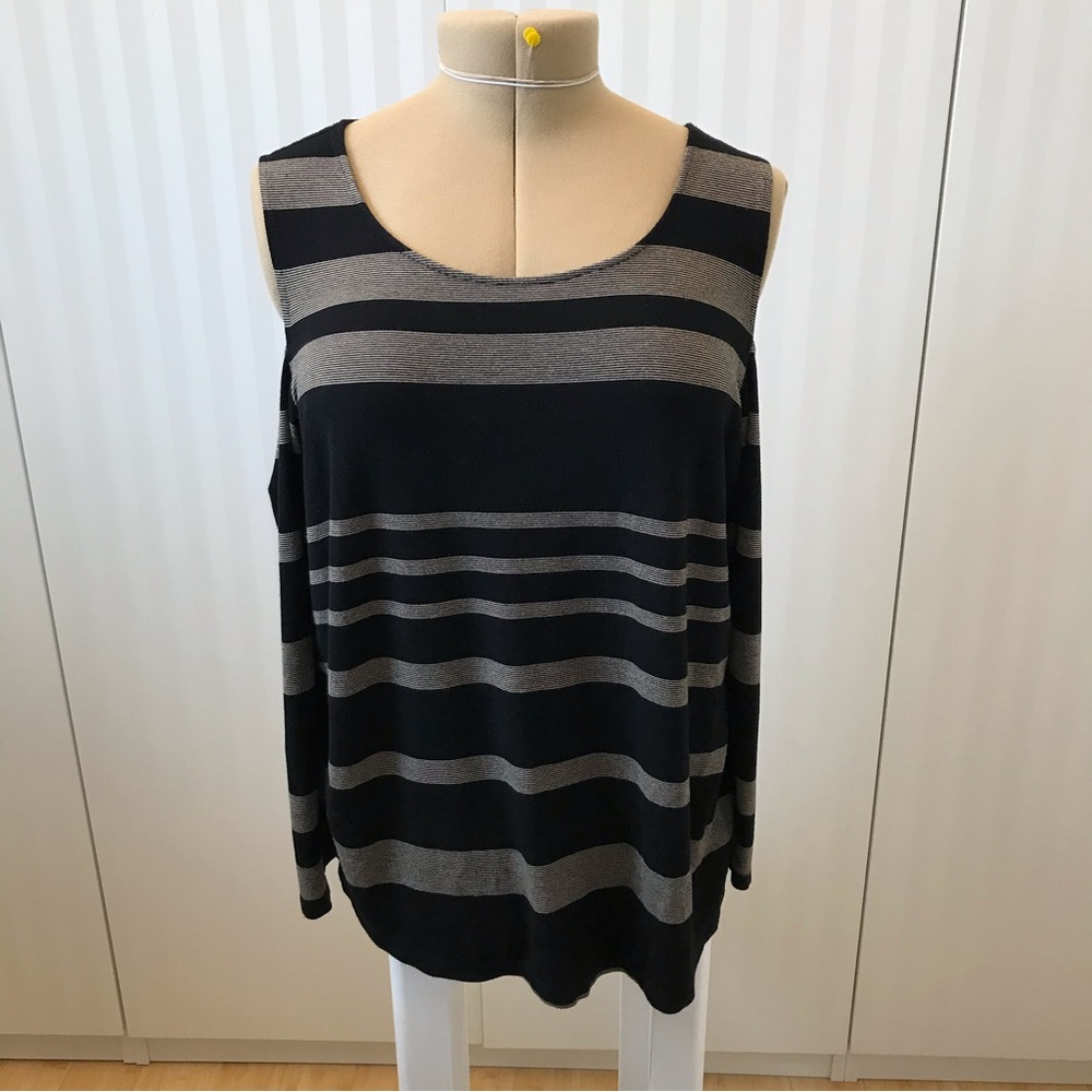 Cable & Gauge black and brown striped cold shoulder sweater Size 1X